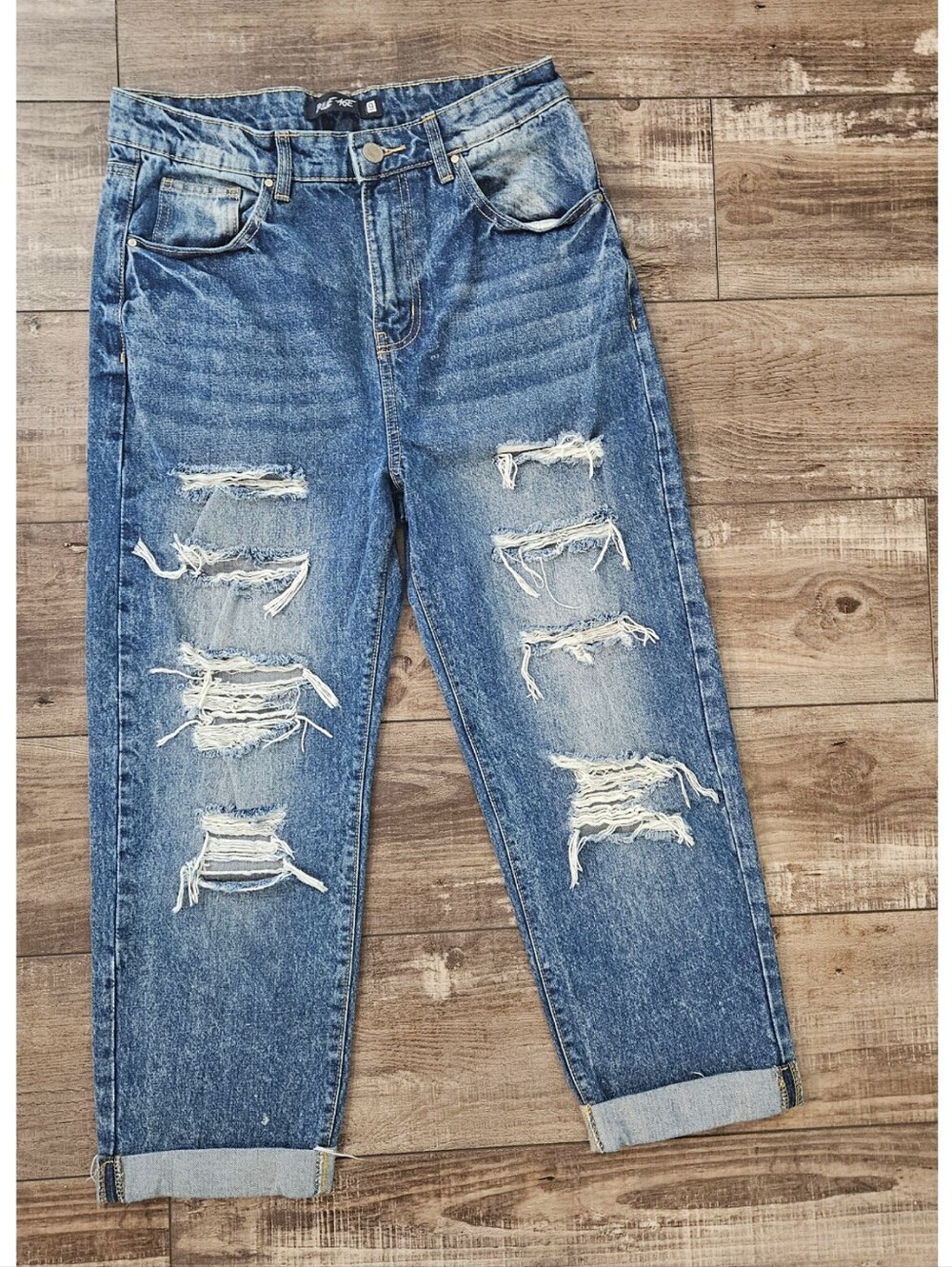 Blue Ice Cropped Destroyed Denim Size 9